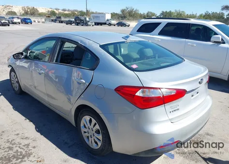 2016 Kia Forte Lx из США, поврежденный, VIN KNAFK4A6XG5539136